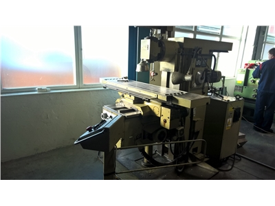 Universal milling machine WMW- FRITZ HECKERT FW 250X 1000/2