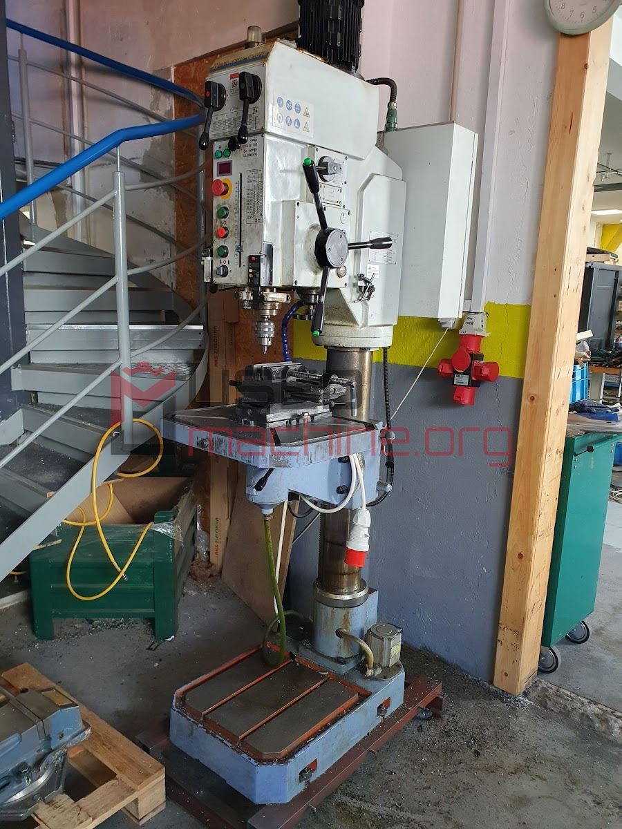Bernardo GB 35 TH - Radial drilling machine