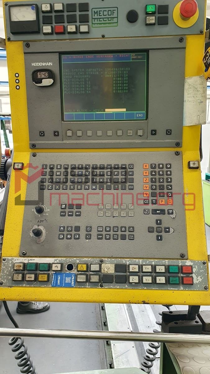 CS 105 - Milling Machines - table