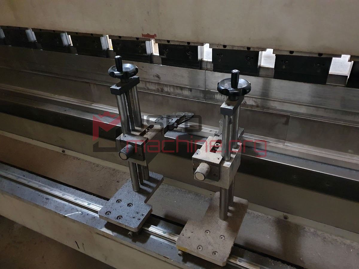 CTOF 160A/3200 CNC - press brakes - CNC
