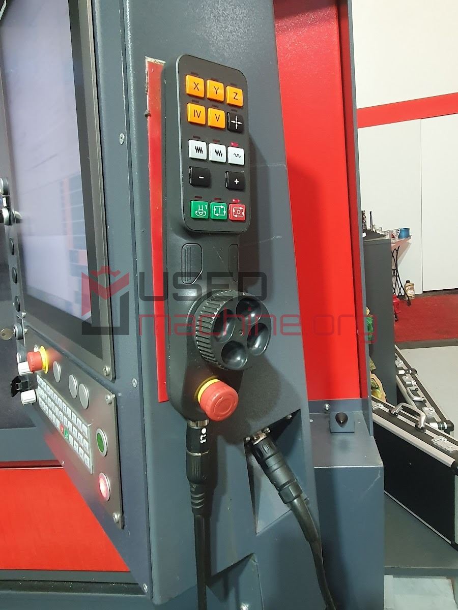 EMCOMILL 750 machining centres vertical