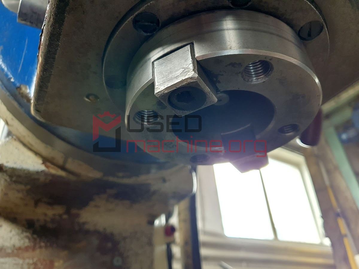 FGV 32 / milling machines - console