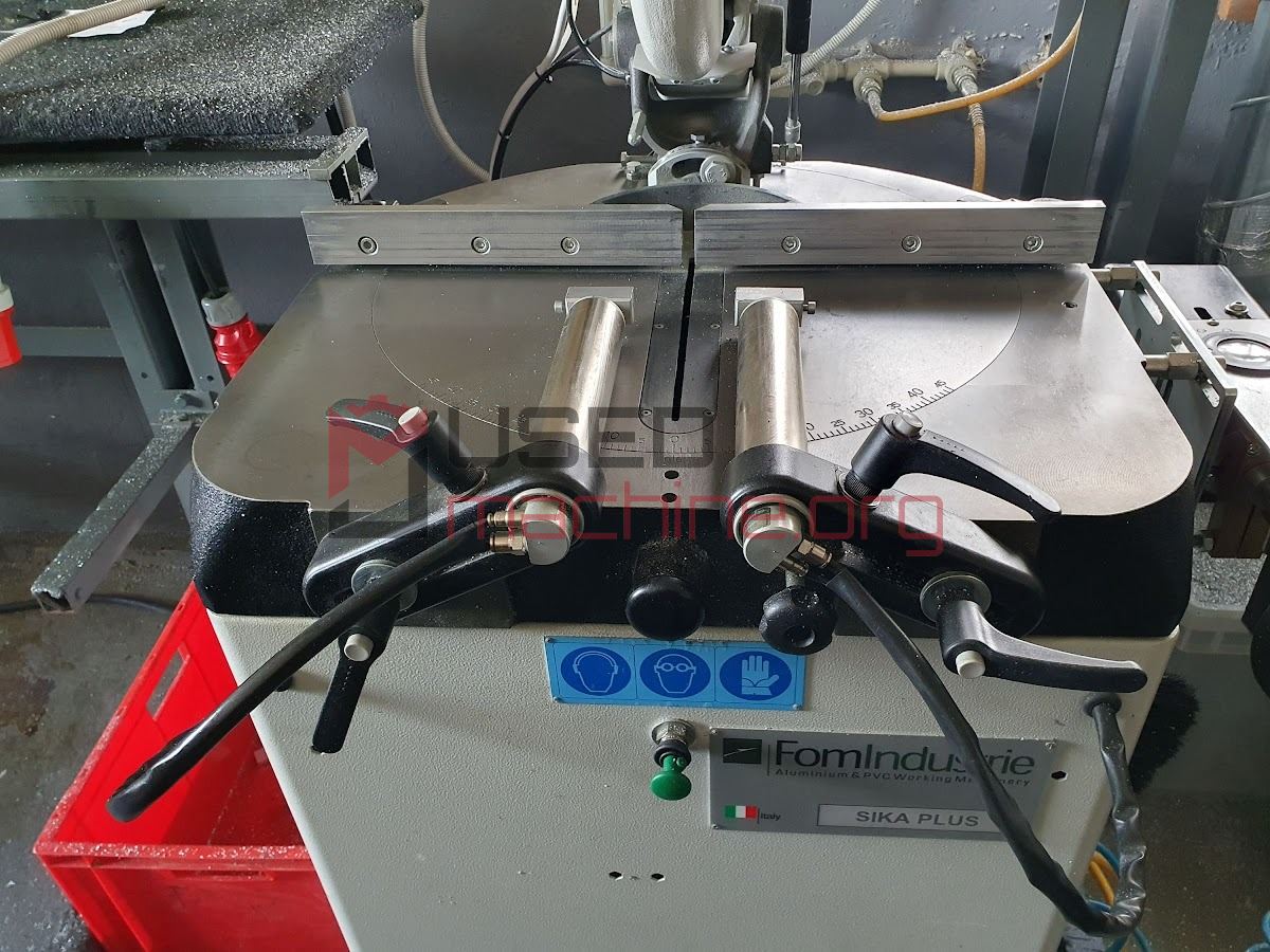 FomIndustrie Sika Plus - Cutting equipment: saw