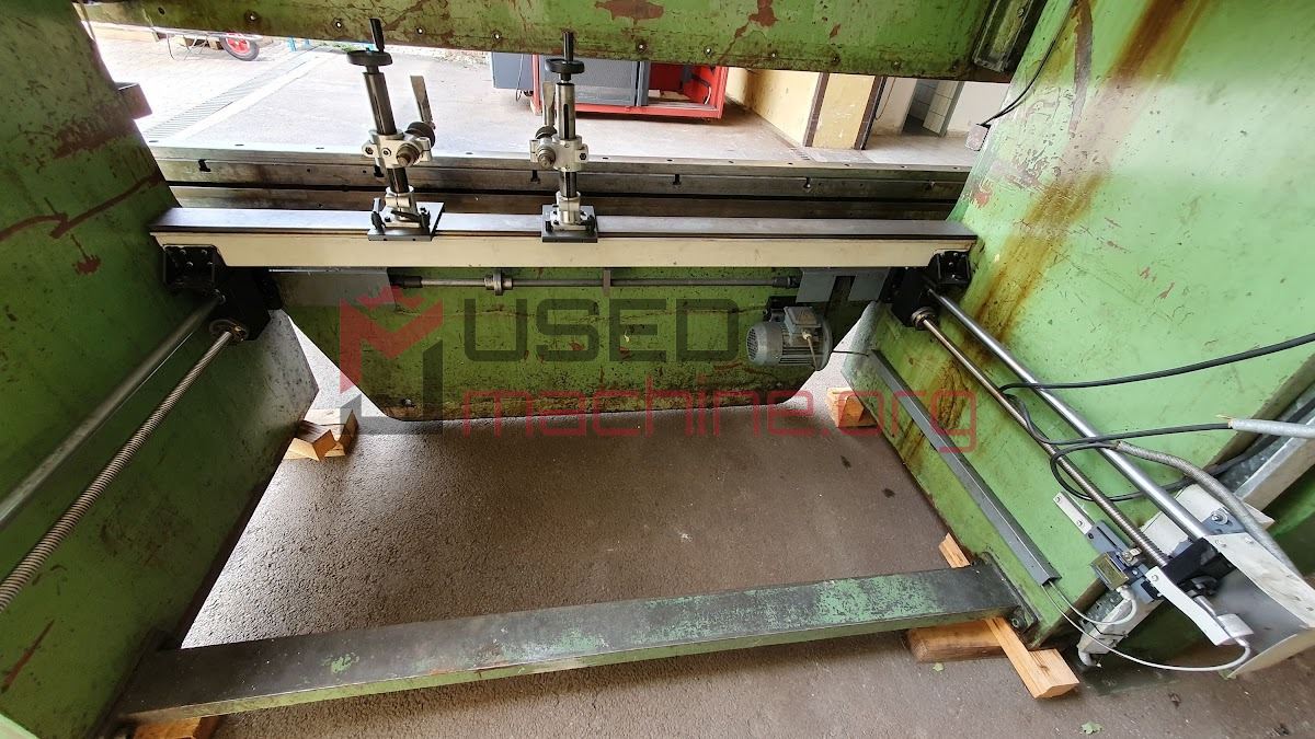 LO 50 / press brakes convention