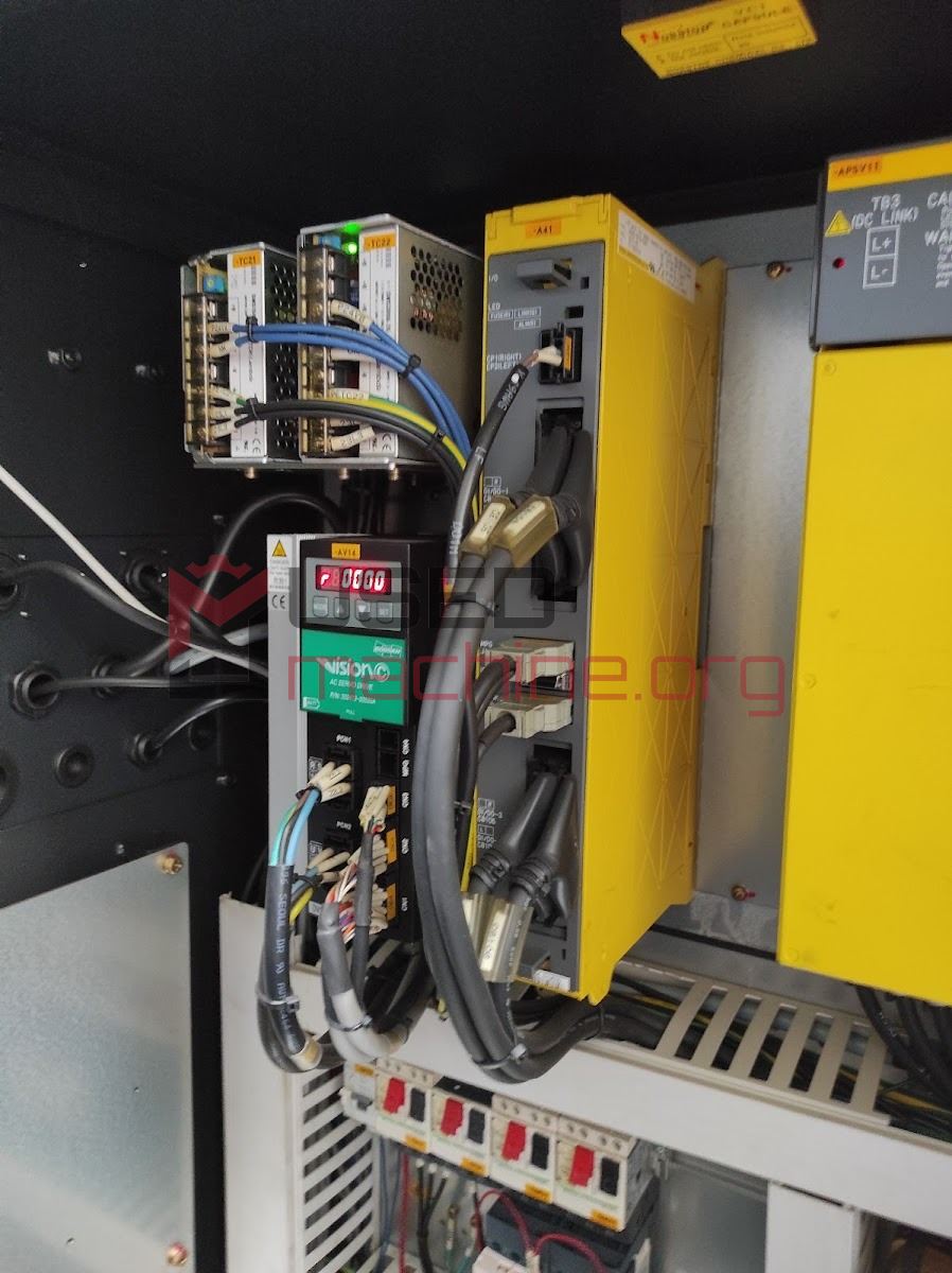 LYNX 2100 B / CNC Lathes
