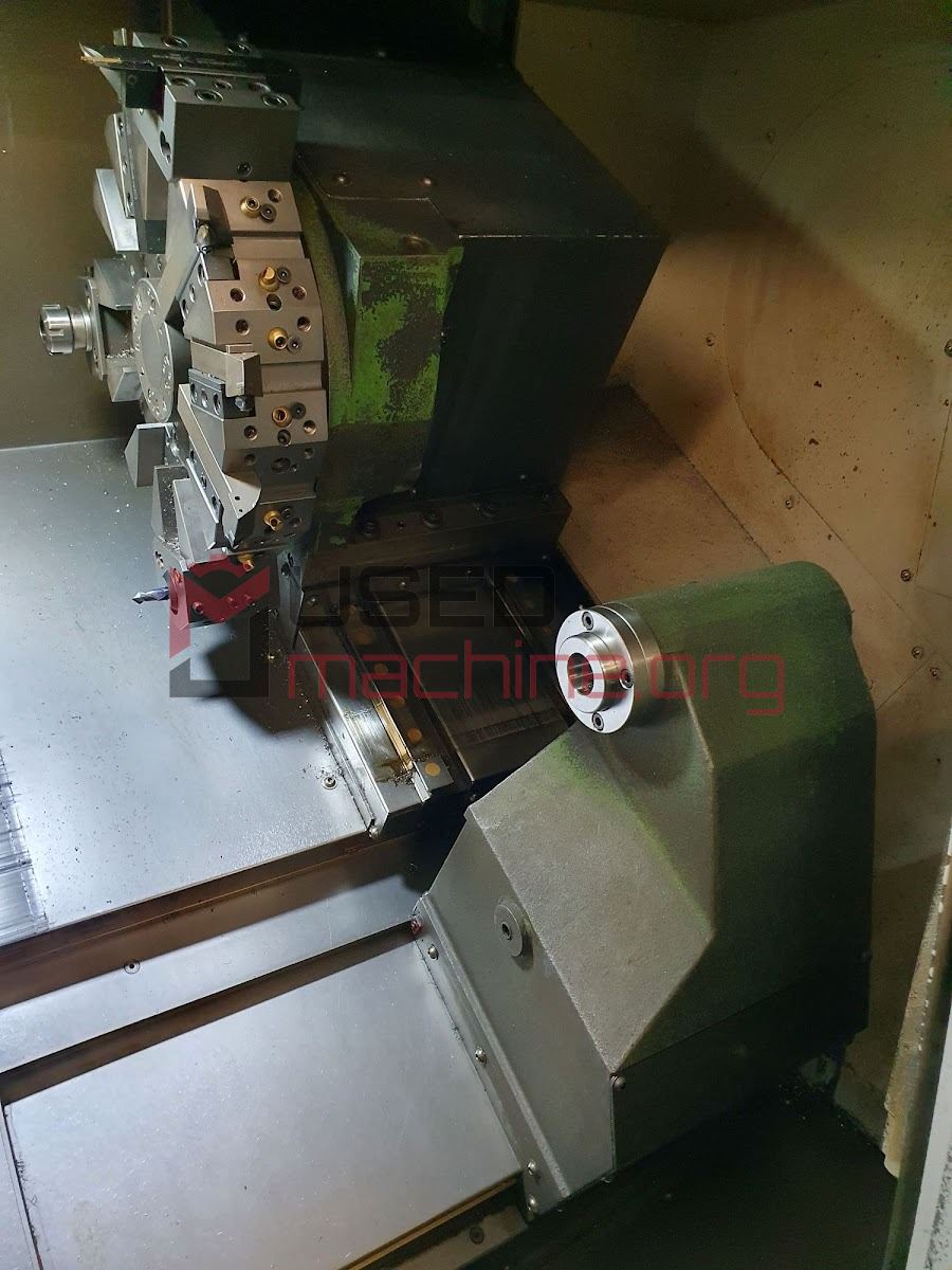 LYNX 2100A + ROBOTEC APC7 CNC lathe