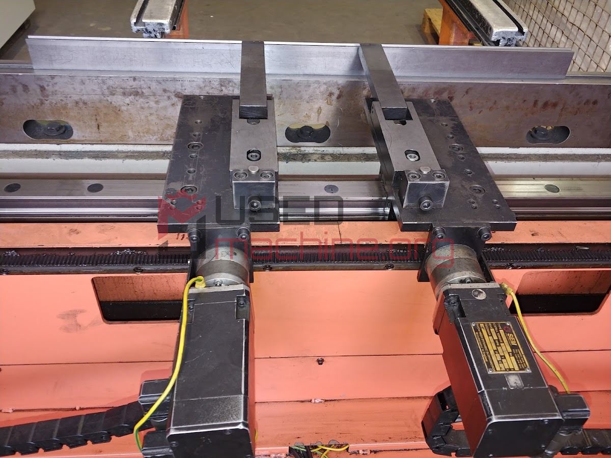 PR 6 Press brakes CNC