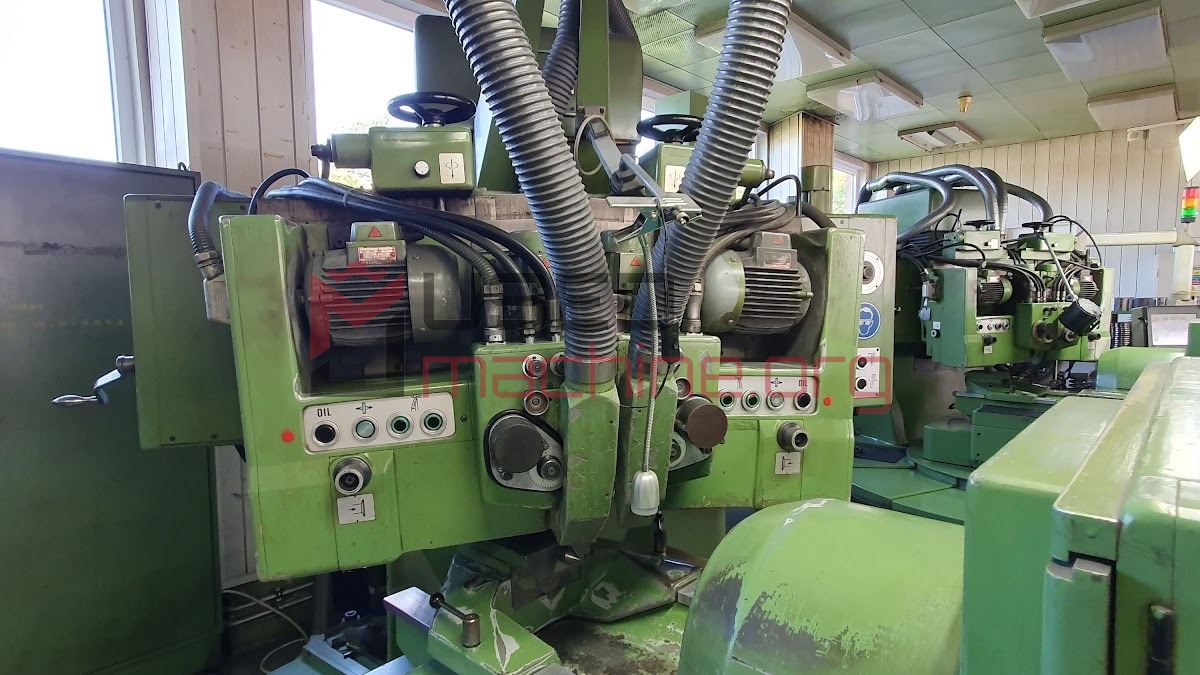 SD 32 X gear grinding machine