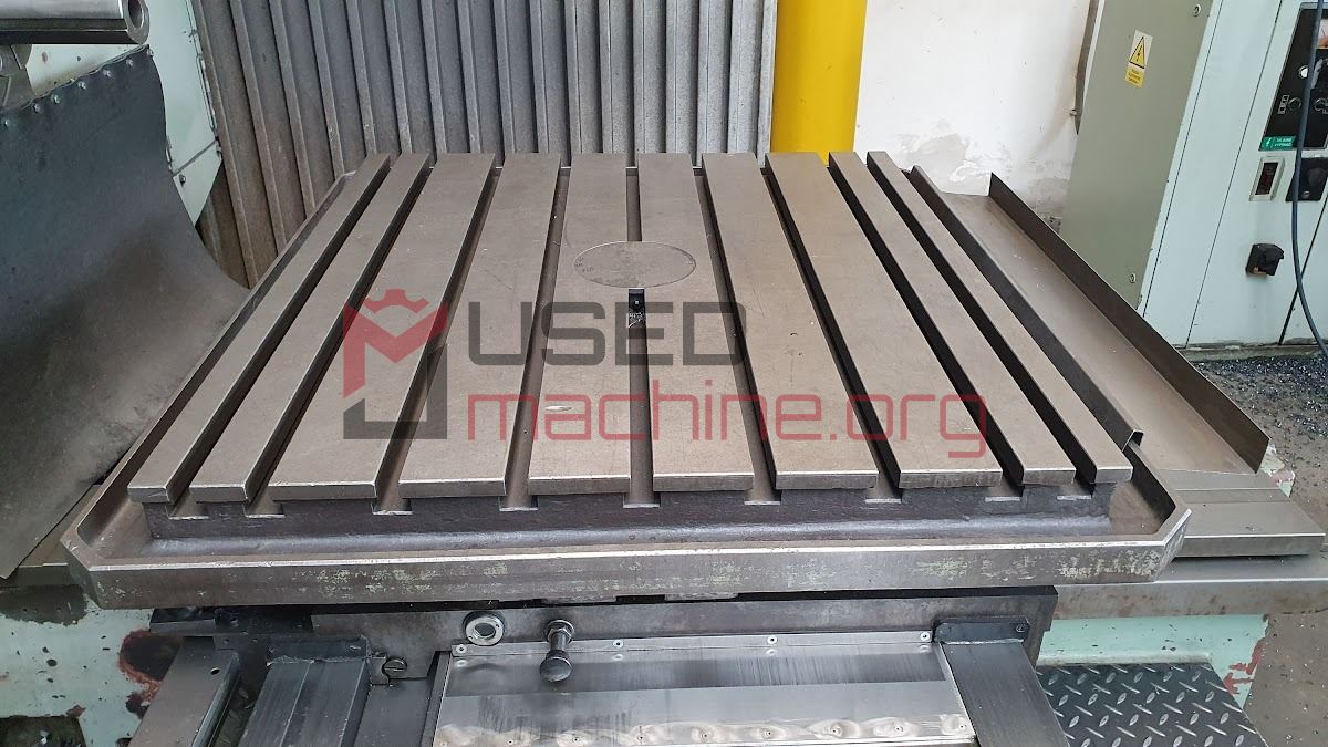 W 9 - borers horizontal - table