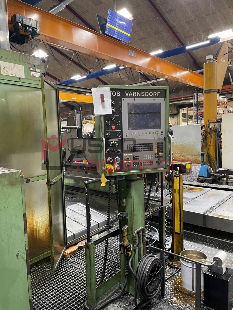 WHN 13.8 CNC borers horizontal - table