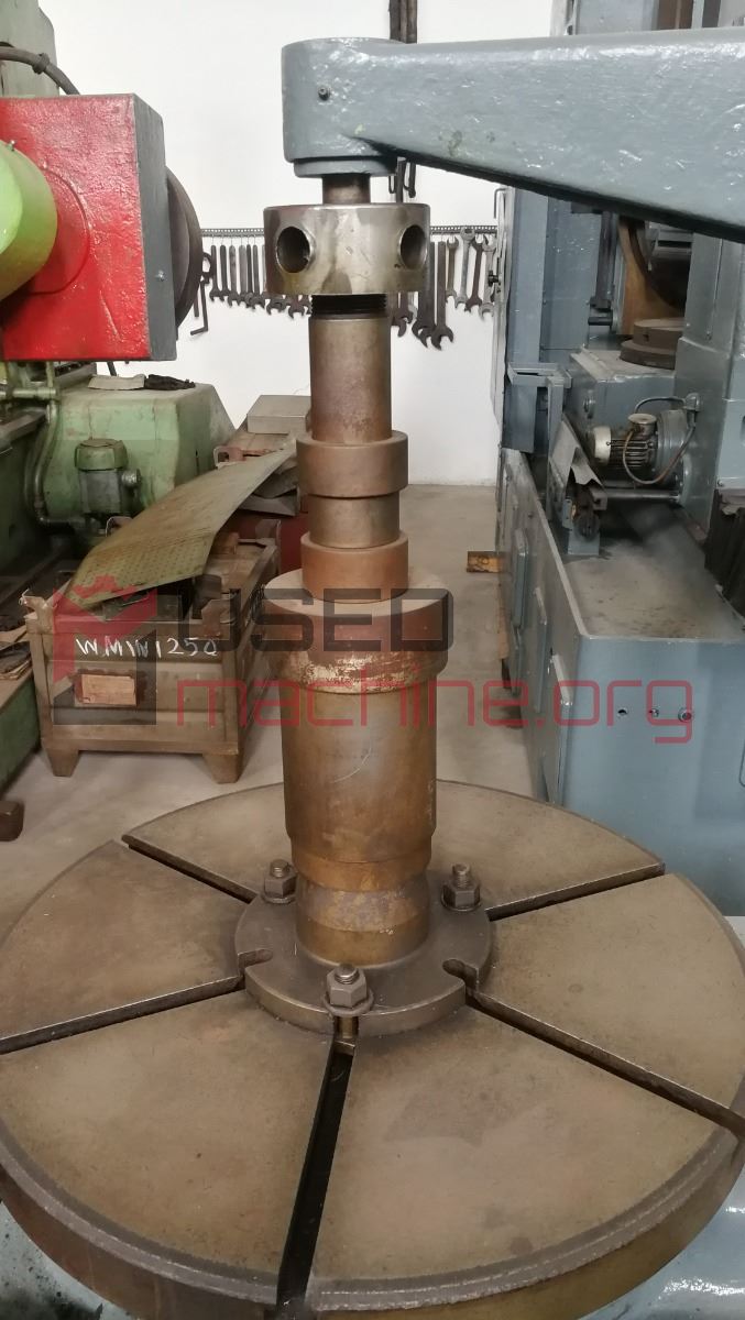 ALMHULT SP1200 Vertical gear hobbing machine