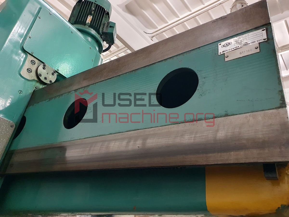 KOVOSVIT MAS VR 6 A - Radial drilling machine