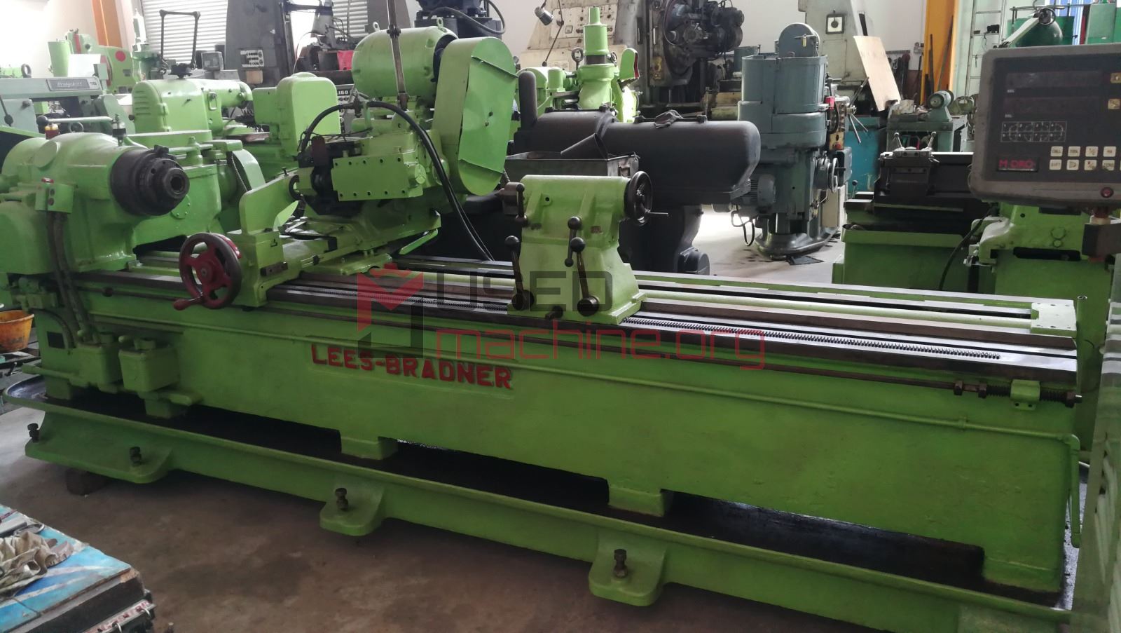 LEES BRADNER HT 21" x 98" Thread milling machine