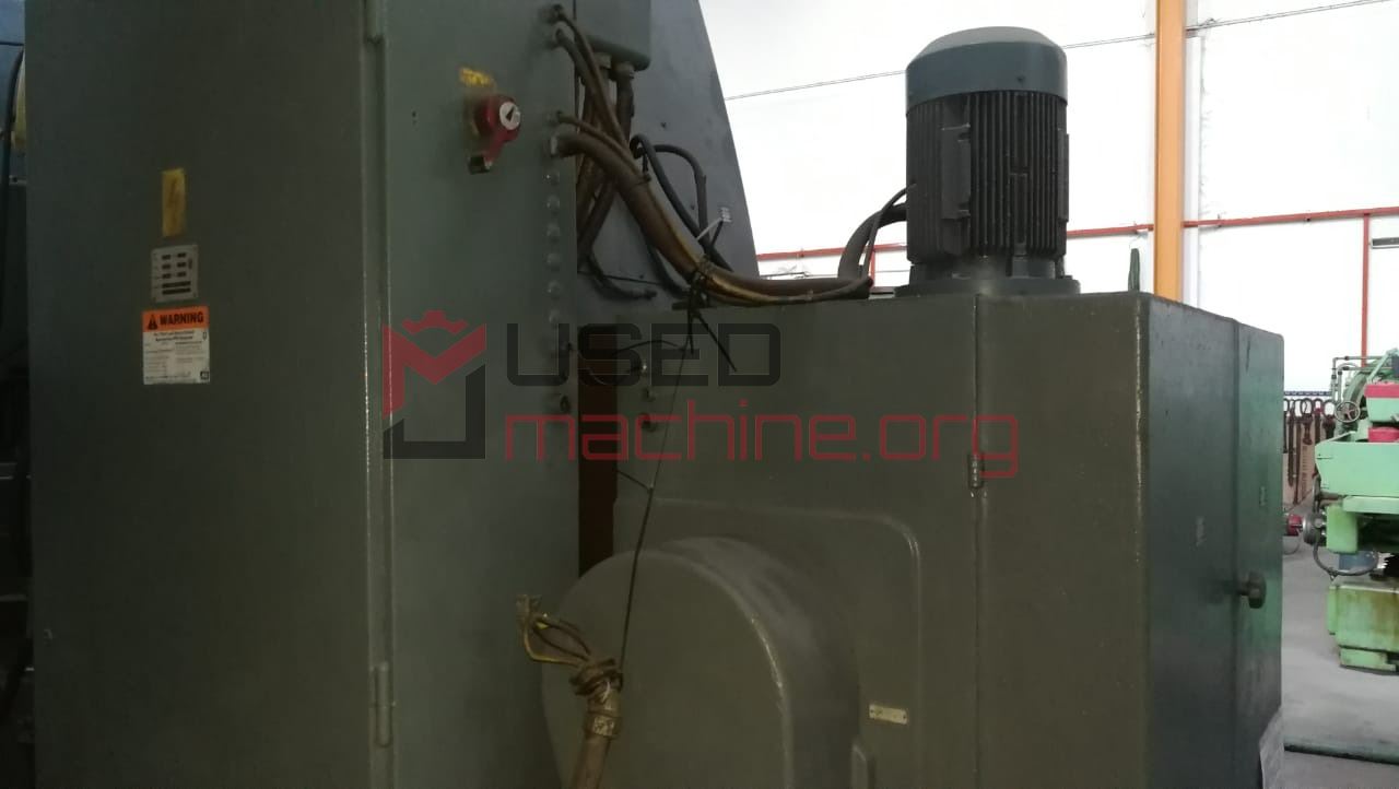 PFAUTER P1251 Universal gear hobbing machine