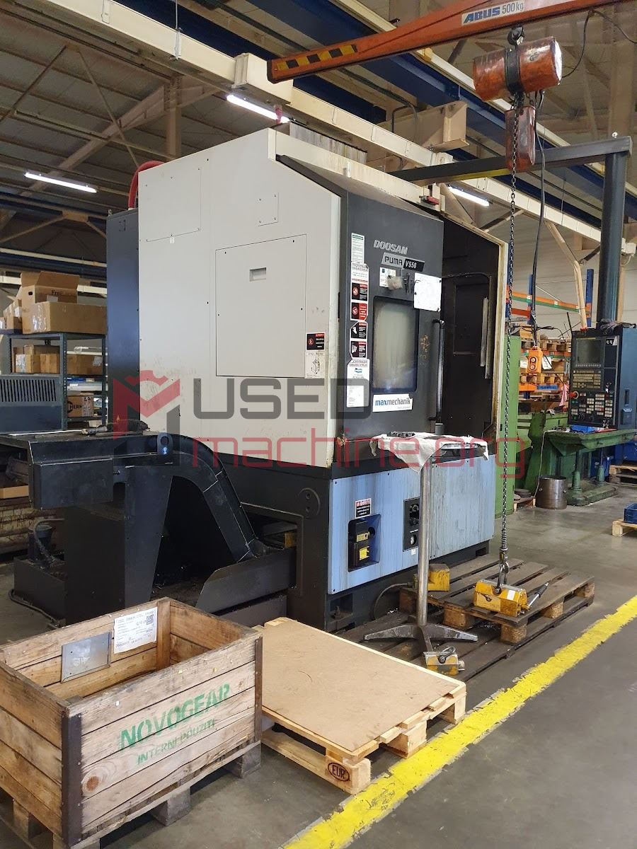 Doosan PUMA V550 - Single column vertical lathe