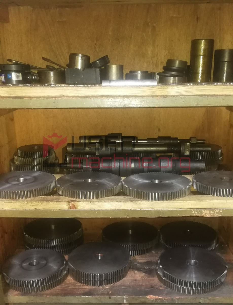 PFAUTER P900 UNIVERSAL GEAR HOBBING MACHINE WITH CROWNING