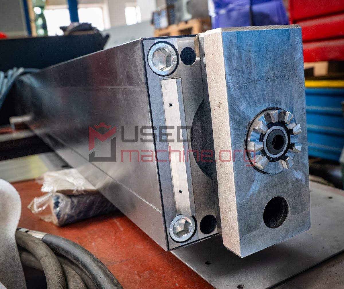 TOS Hulín SKIQ 16 CNC - Vertical Lathe Single column