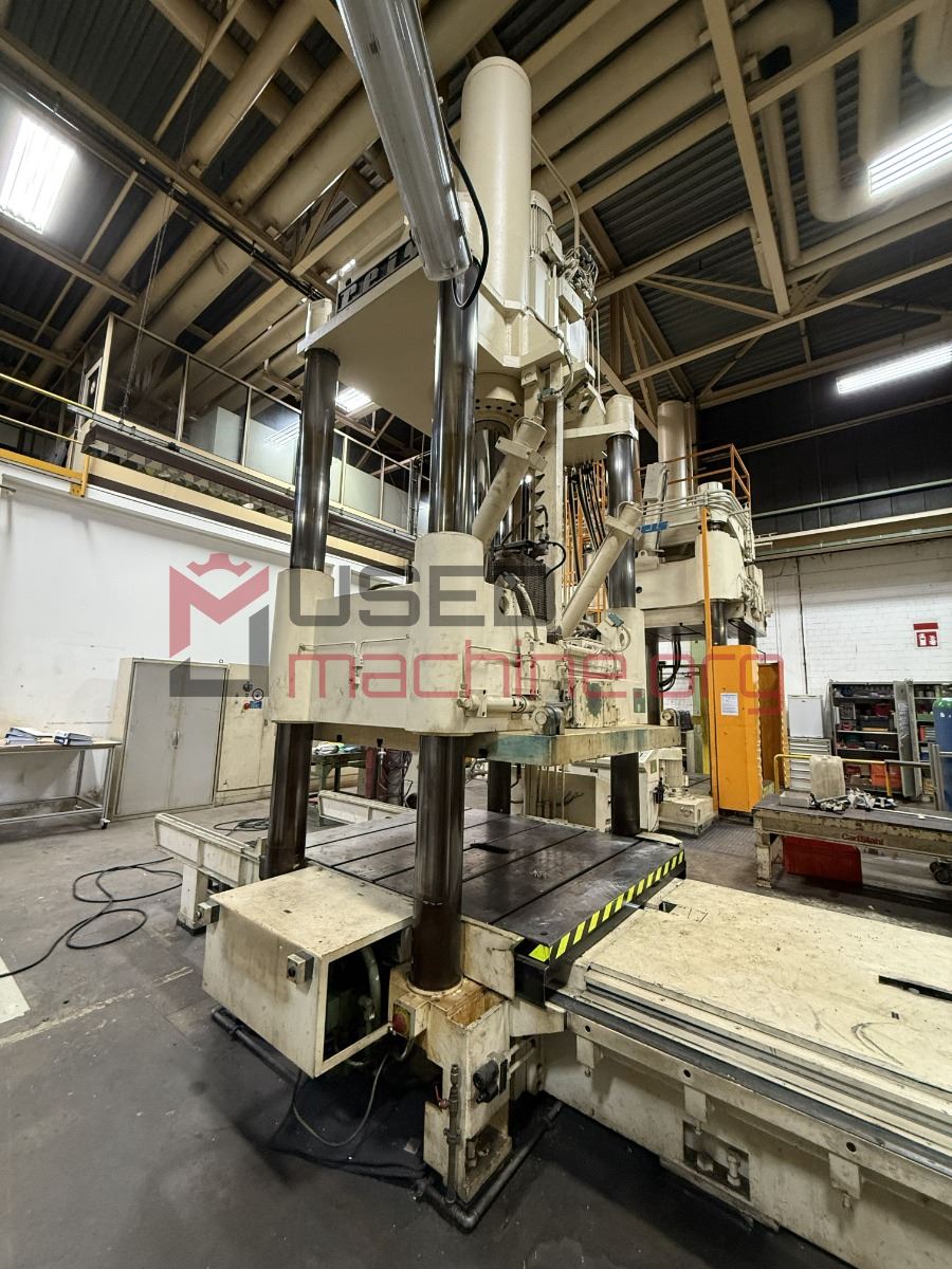 Tuschierpresse mit Einspritzeinheit Reis 200 Tonnen Tus 160 OK - 200