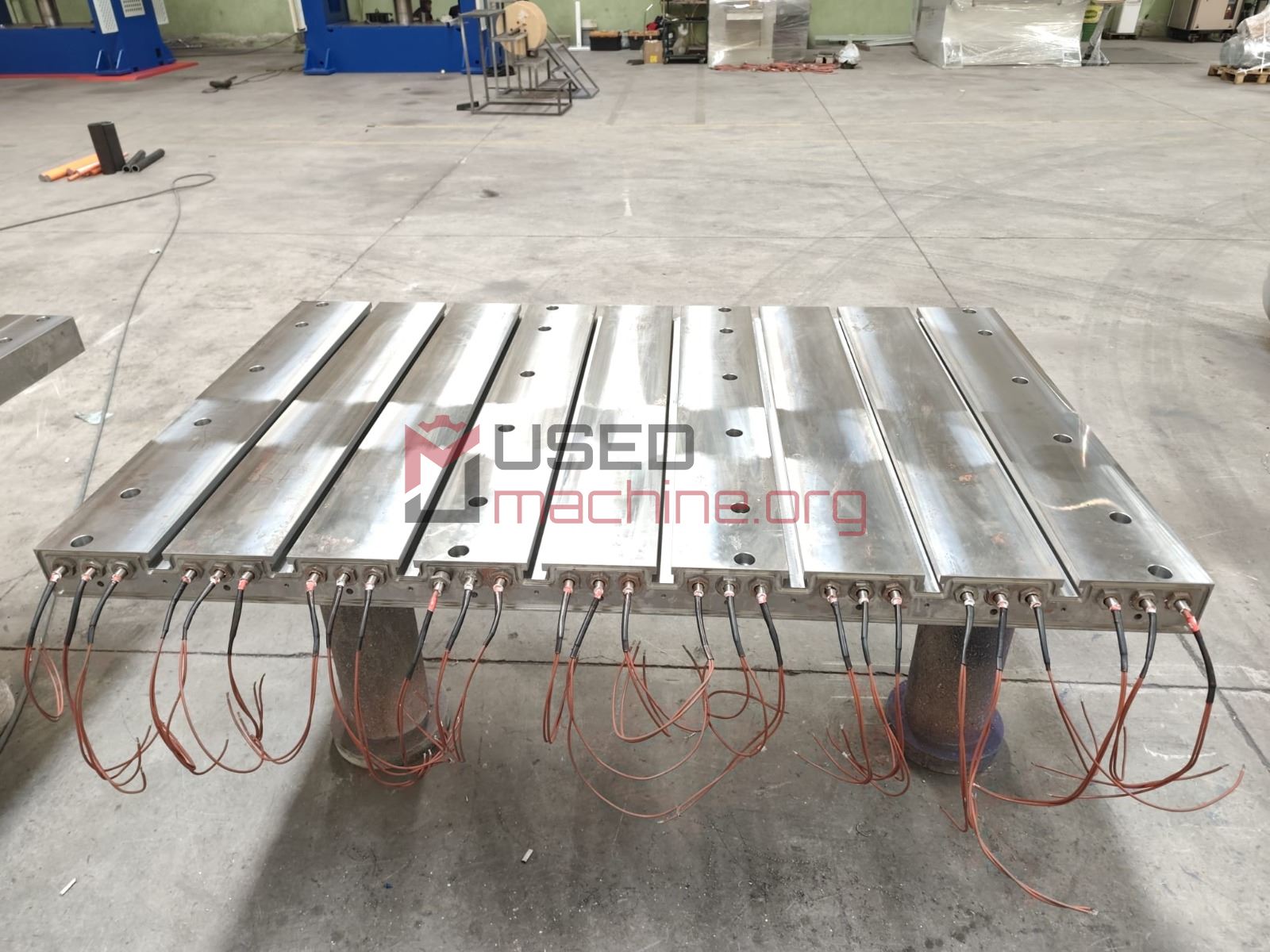 280 t Servo-Doppelständer-Heizpresse mit Heizplatten