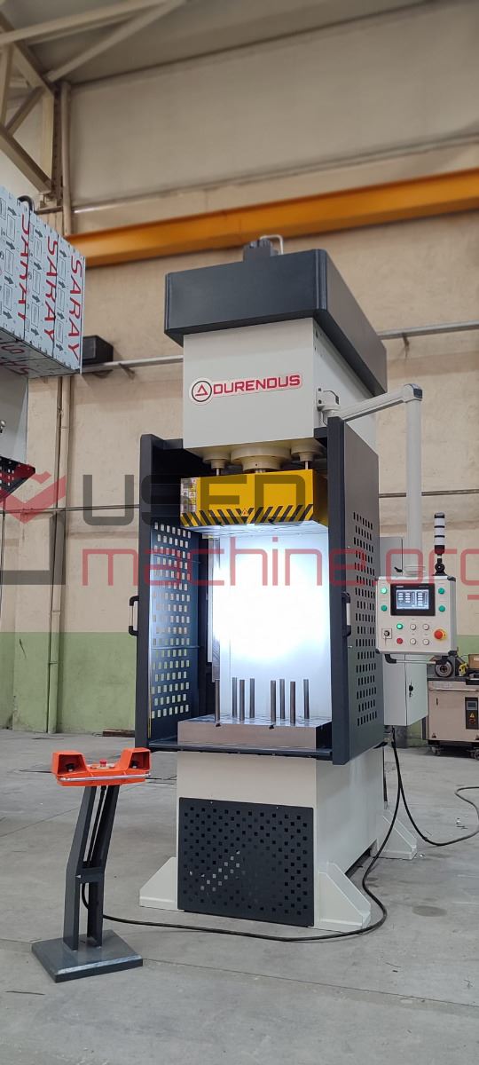 Durendus DCD-100 – Hydraulische Einständerpresse 10–100 t – 800 × 600 mm