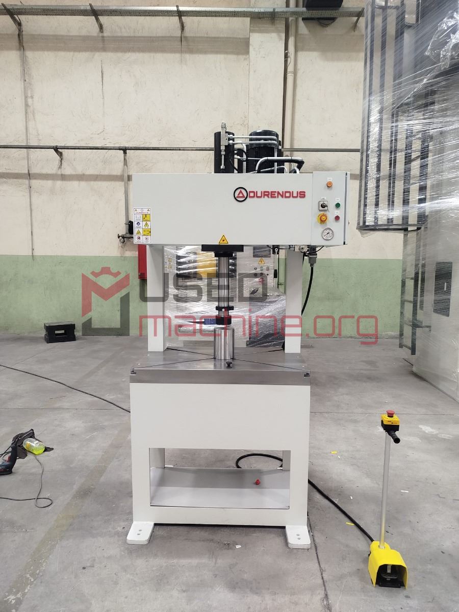 Montagepresse 100 Tonnen