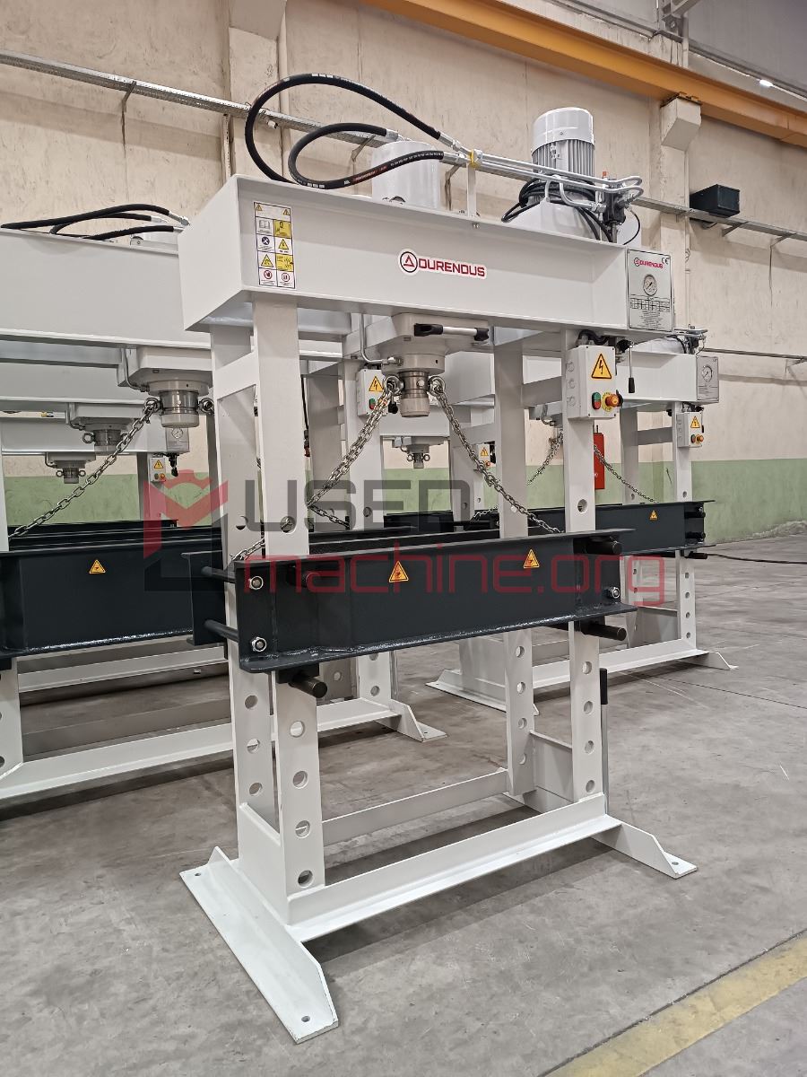 DURENDUS 30 T Werkstattpresse – Einständerpresse – 700 mm lichte Breite, 400 mm Hub