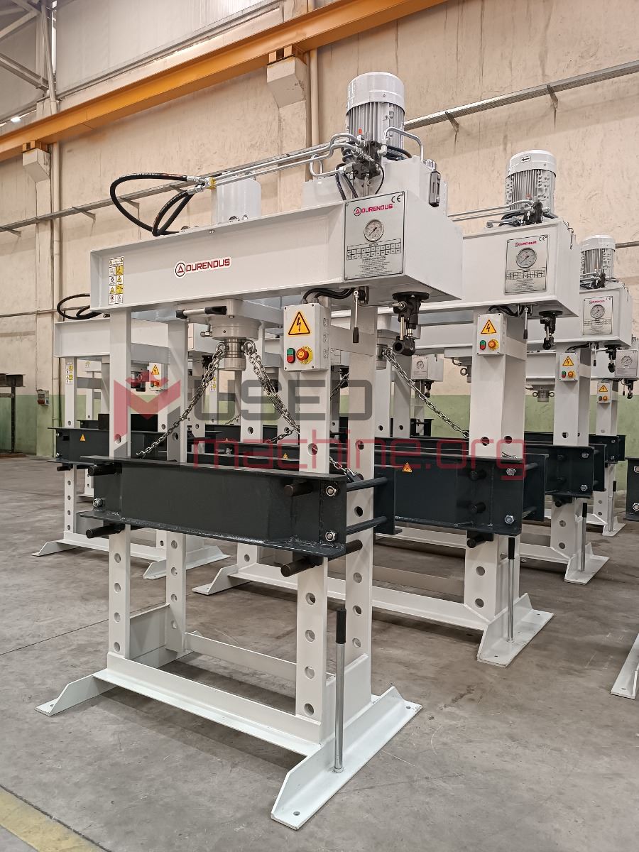 DURENDUS 30 T Werkstattpresse – Einständerpresse – 700 mm lichte Breite, 400 mm Hub