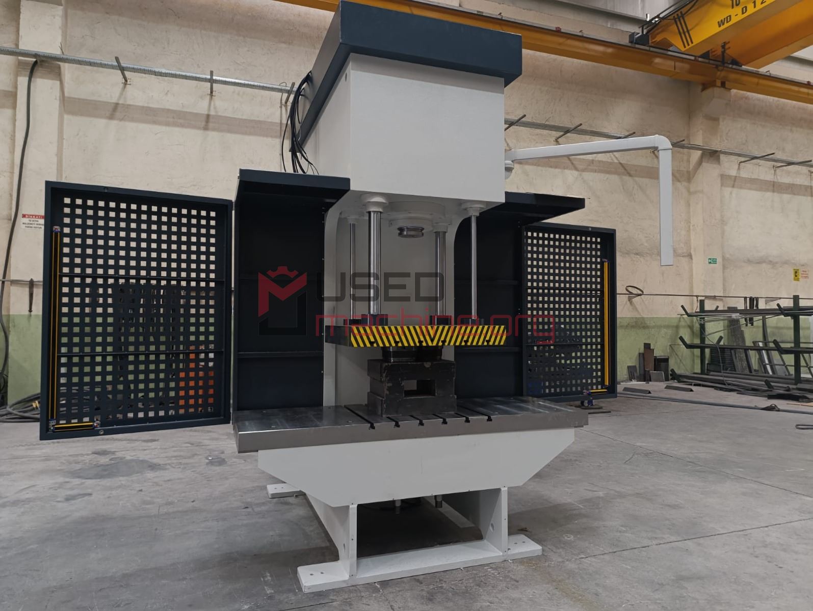 Einständerpresse – Hersteller Durendus – 125 t Servopresse – Tisch 2200 × 750 mm