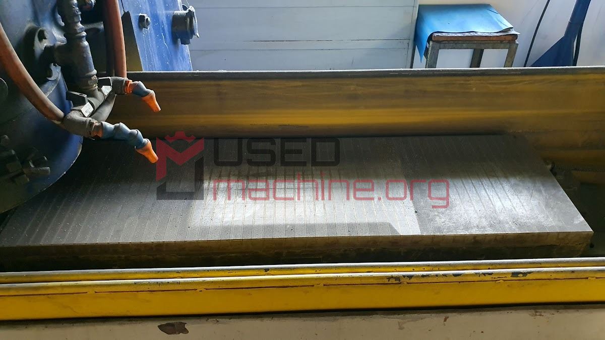 Kovosvit Holoubkov BPV 300 - Surface Grinding machine