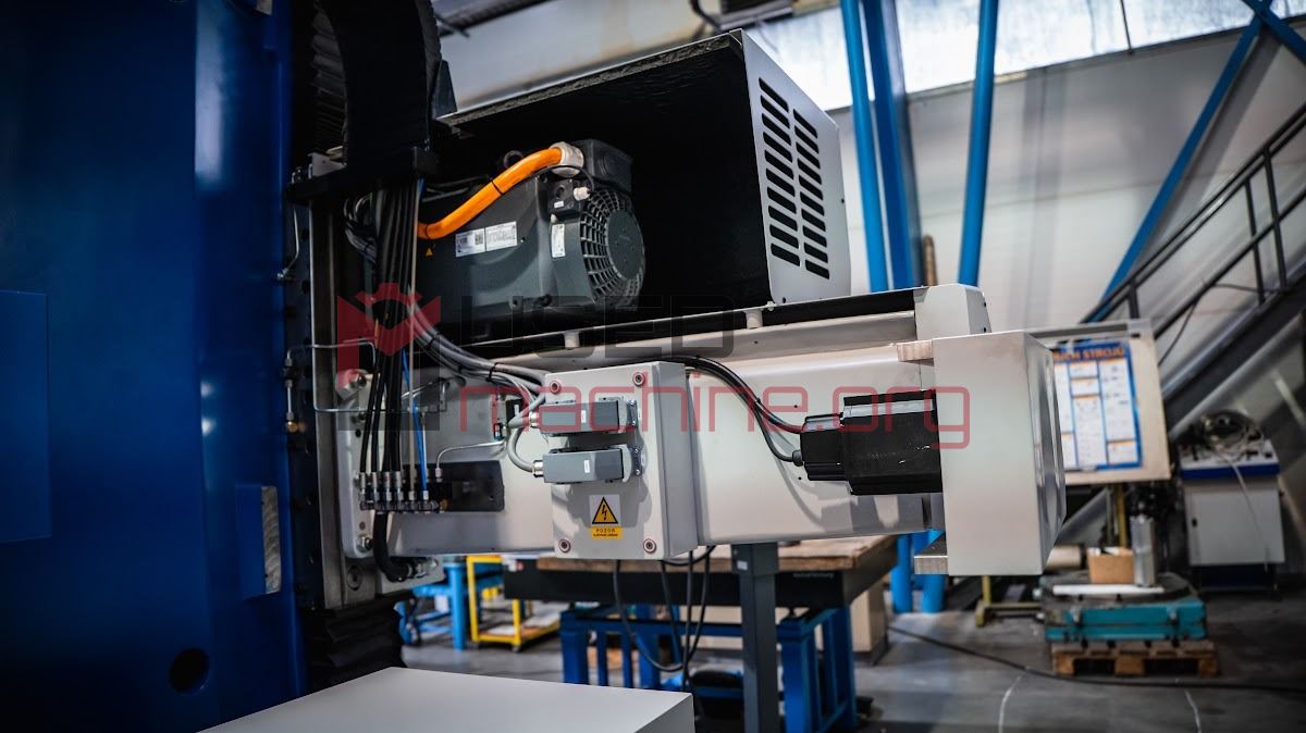 WH 10 CNC Borers horizontal / Table
