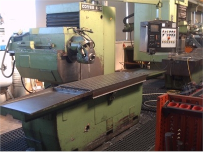 CORREA A 10 Bed Type Milling Machine - Universal