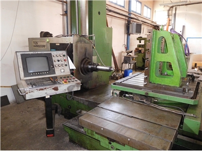 CNC Table Type Boring Machine TOS 	WH 10 NC